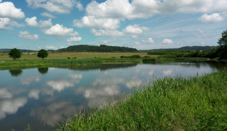 Karlovarský kraj vydá brožuru o zvláště chráněných územích v regionu