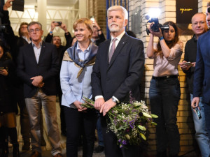 První kolo prezidentské volby vyhrál Petr Pavel, Babiše předstihl v závěru. Ten na sebe čeká kompro