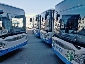 Na nové autobusy si chebská MHD bude muset ještě měsíce počkat