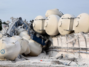 Vykolejení vlaku se 13 vagony způsobilo škody za 20 milionů, strojvedoucího soud osvobodil