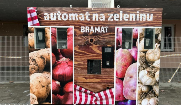 Brňané si chodí pro cibuli i brambory od farmářů do automatu