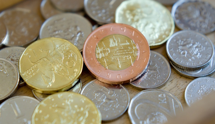 V Sokolově od března zdraží jednodenní i měsíční jízdné