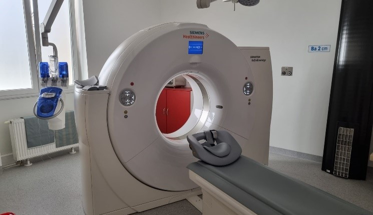 Výměna počítačového tomografu trvala 23 dní