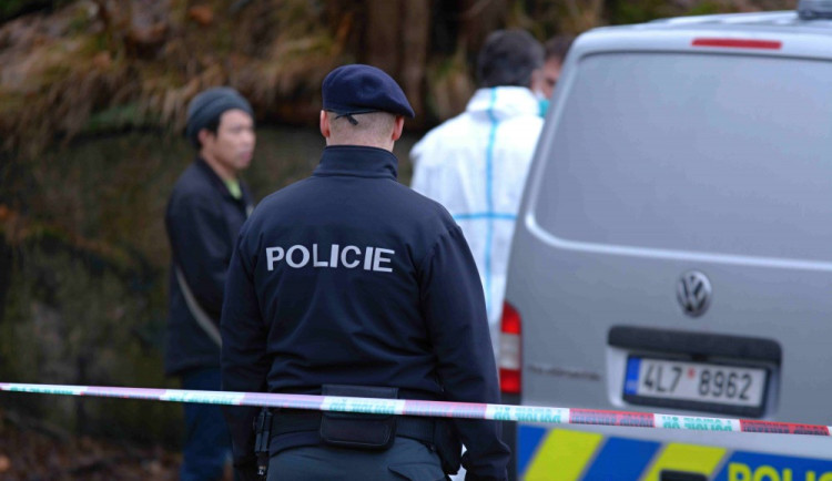 Tři muži byli obžalováni z vraždy, která se stala před více než 11 lety