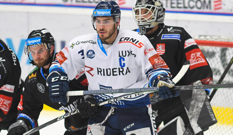 Byli jsme ve všem horší, smutní hokejové Vary po debaklu z Ostravy 