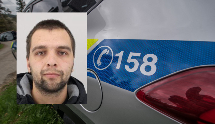 Karlovarští policisté pátrají po devětadvacetiletém muži. Byl na něj vydán zatykač