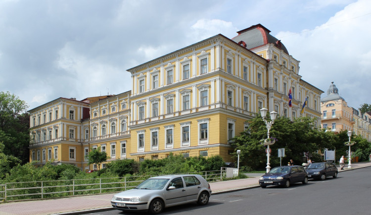 Mariánské Lázně chtějí postavit novou budovu radnice, stará je už nevyhovující