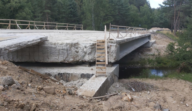 Dostavba mostů u Kfel se prodraží, ŘSD za ně nově zaplatí 70 milionů korun
