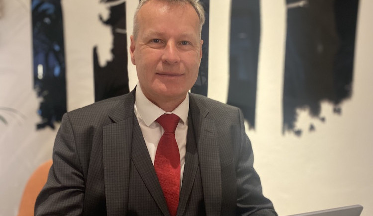 size4-16825130993041-231-glosa-svobodny-svet-musi-dal-stat-za-ukrajinou