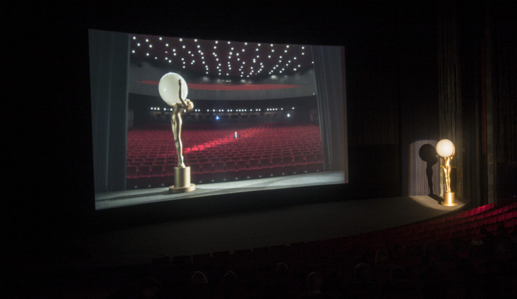 Filmový festival v Karlových Varech nabídne ve třech sekcích 31 snímků