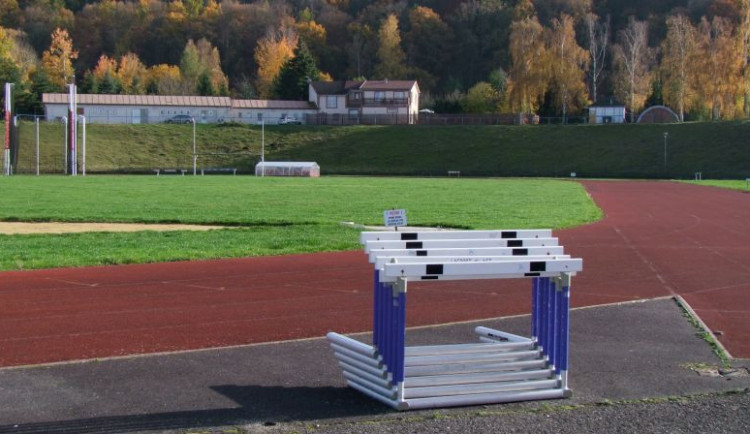 size4-16678342884573-239-karlovy-vary-se-vrhaji-na-rekonstrukci-atletickou-stadionu