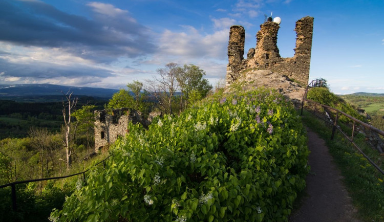 V Karlovarském kraji slaví Andělská Hora. Stala se vesnicí roku