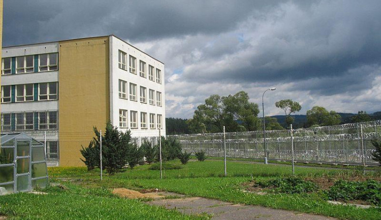 Hejtman jednal s vedením kynšperské věznice o širším zapojení odsouzených do pracovního procesu