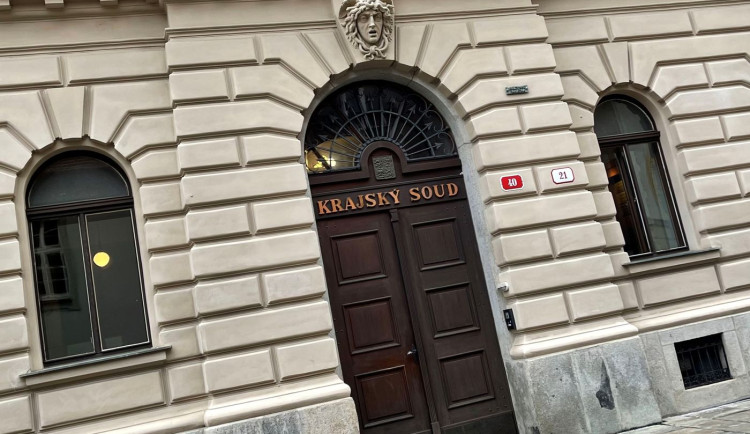 Afghánec, jenž si má v ČR odpykat 22 let za pokus o dvě vraždy a znásilnění, podal dovolání proti verdiktu