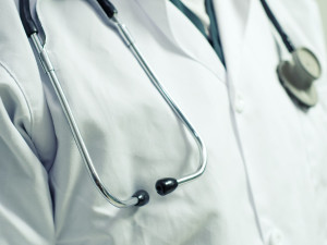 Kraj vypíše nový dotační program na zvýšení odbornosti lékařů, ročně mohou získat 75 tisíc