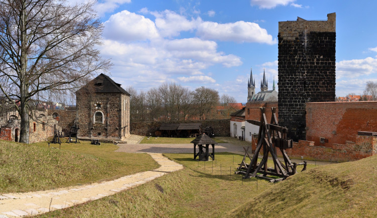 Šance Chebského hradu se pravděpodobně v příštím roce dočkají opravy