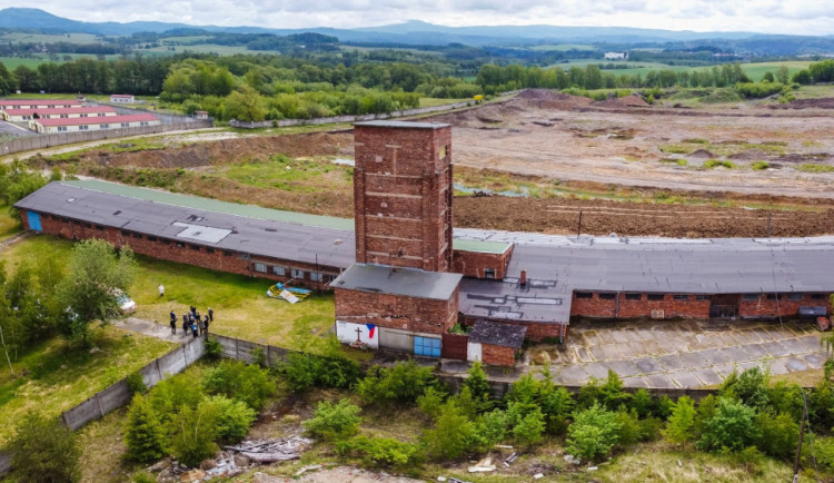 Z bývalé převlékárny vězňů uděláme komunitní centrum, věří v Jáchymově
