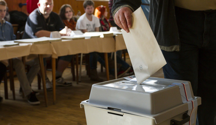 V Josefově na Sokolovsku rozhodují lidé o stavbě větrných elektráren