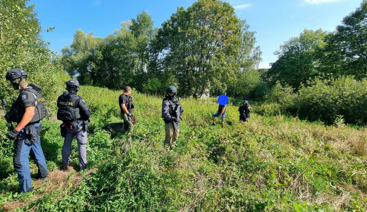 Policisté našli muže, kterého hledali v souvislosti se smrtí ženy v Dolním Dvořišti