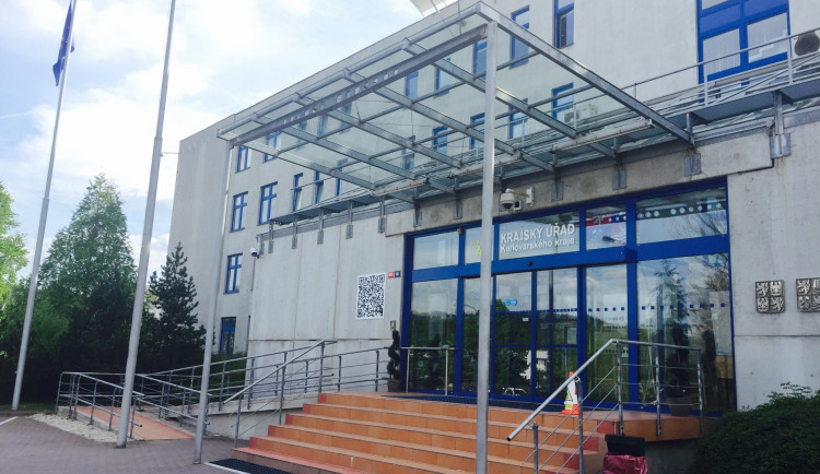 Nové oddělení karlovarského krajského úřadu má zjednodušit žádosti o dotace