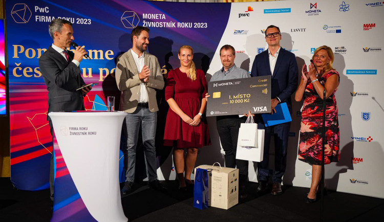 Firmou roku v Karlovarském kraji je zpracovatel sušených bylin a koření