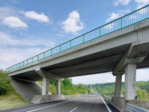 Karlovarský kraj opraví most mezi Novým Sedlem a Loktem za 54 milionů korun