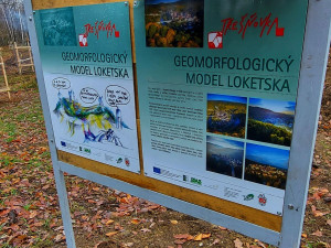 Cenu Karlovarské kraje za ochranu přírody získal Loket za obnovu třešňového sadu