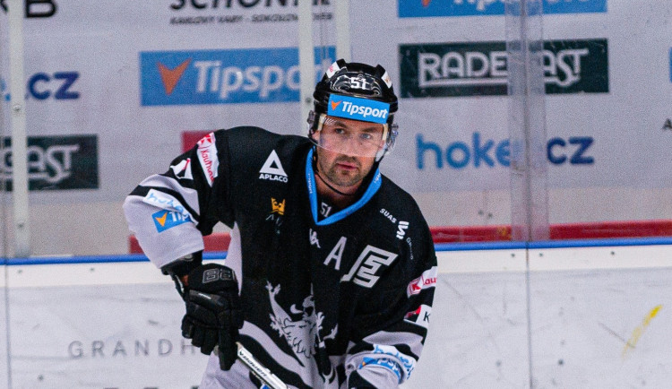 Hokejistům Karlových Varů bude několik týdnů chybět zraněný Pulpán