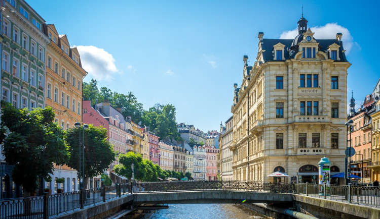 Karlovy Vary už téměř vyčerpaly úvěr 700 mil. Kč na zásadní investice ve městě