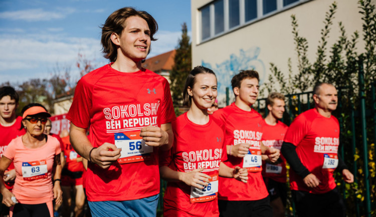 Státní svátek oslavte pohybem na 78 závodech Sokolského běhu republiky