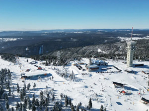 Skiareál Klínovec letos zdražovat skipasy nebude, novinky neplánuje