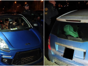 Opilý osmnáctiletý řidič vozil v noci kamarády po městě, nacpal je i do kufru
