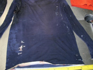 Toto oblečení měl na sobě neznámý mrtvý muž