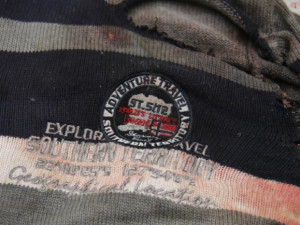 Toto oblečení měl na sobě neznámý mrtvý muž