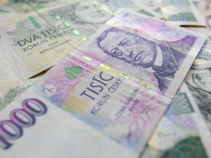 Průměrná mzda v Karlovarském kraji stoupla na 37 164 korun, zůstává nejnižší v ČR
