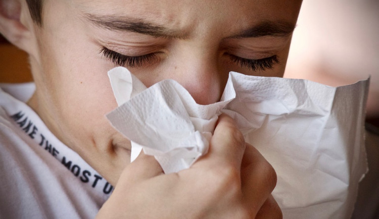 Lidí s respiračními nemocemi mírně přibylo. Potvrzen byl i případ chřipky