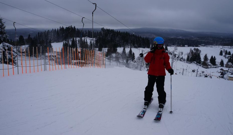 size4-15465942125706-152-20190104-lyzovani