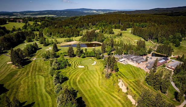 Nejstarší golfové hřiště u nás zahájí sezónu již na Velký pátek a s novým generálním partnerem.