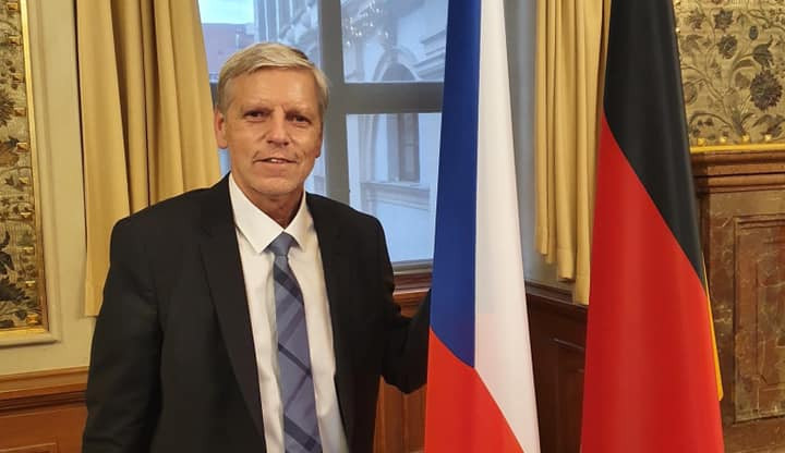 Starosta Božího Daru: Přeshraniční spolupráce začala odspodu, bez požehnání úřadů