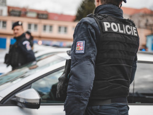 V Karlovarském kraji stále chybí přes 240 policistů do tabulkového stavu