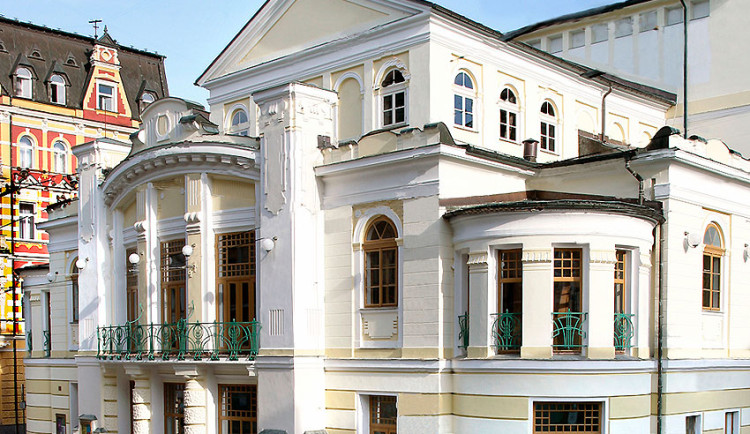 Mariánské Lázně letos opraví vestibul s šatnami v městském divadle