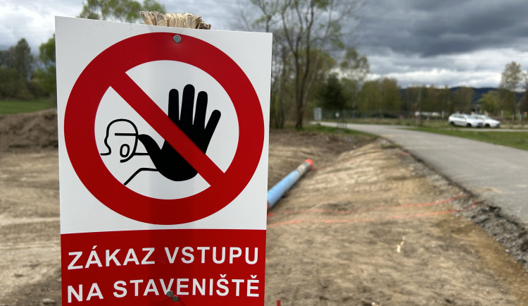 Chybí infrastruktura i odvaha obcí, zaznělo na konferenci Karlovarského kraje