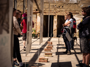 O zločinech 50. let by se mělo více mluvit. Iniciativa “Záchrana Řetízkárny” se o to snaží třeba skrze pořádání festivalů