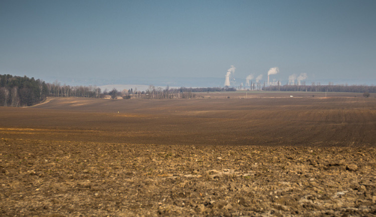 Hladina podzemní vody u dolu Turów stoupá. Místní i tak netuší, zda budou mít v dalších měsících vody dostatek