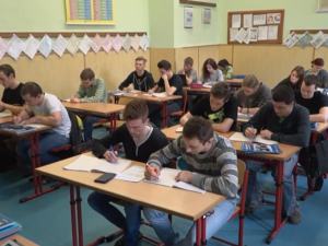 V Karlovarském kraji se na střední školu dostalo 92,8 procent žáků devátých tříd