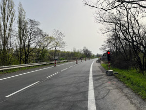 Dopravu mezi Karlovými Vary a Ostrovem omezují silniční práce, omezení potrvají do června
