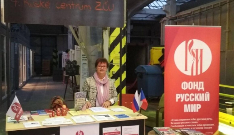 Vlasta Klausová, bývalá ředitelka Ruského centra v Plzni, jehož provoz hradila nadace Ruskkij mir. Zdroj: ÚJP ZČU v Plzni