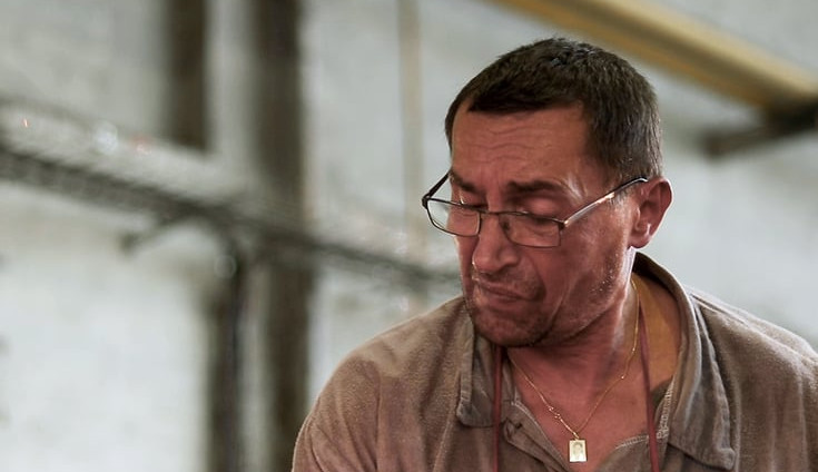 Sklář Zdeněk Drobný obdržel francouzský rytířský Řad umění a literatury