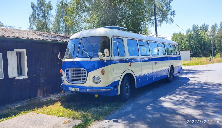 Každý víkend bude brázdit Ašsko historické RTOčko, novinkou je i sobotní Party bus