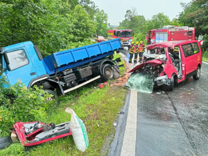 Vážná autonehoda obrátila život rodině šesti dětí naruby, nemají už téměř ani na nájem